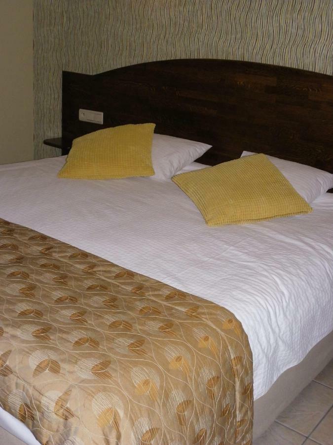 Hotel Van Reeth'S Koffiebranderij プールス エクステリア 写真